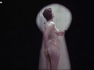 amatör İtalyan olgun porno altyazılı lezbiyenler içinde üniforma