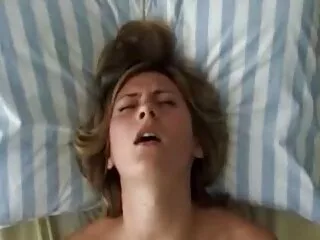 Amber Deen dağınık porno indir mature bir taksi yüz alır